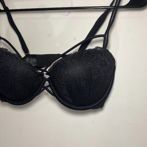 PINK Victoria's Secret Black Lace Date Push-Up Bra - Picture 2 of 4
